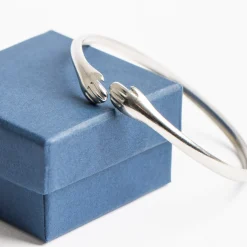 Gifts Under $30 | Bracelets*Wear The Peace Hug Bangle